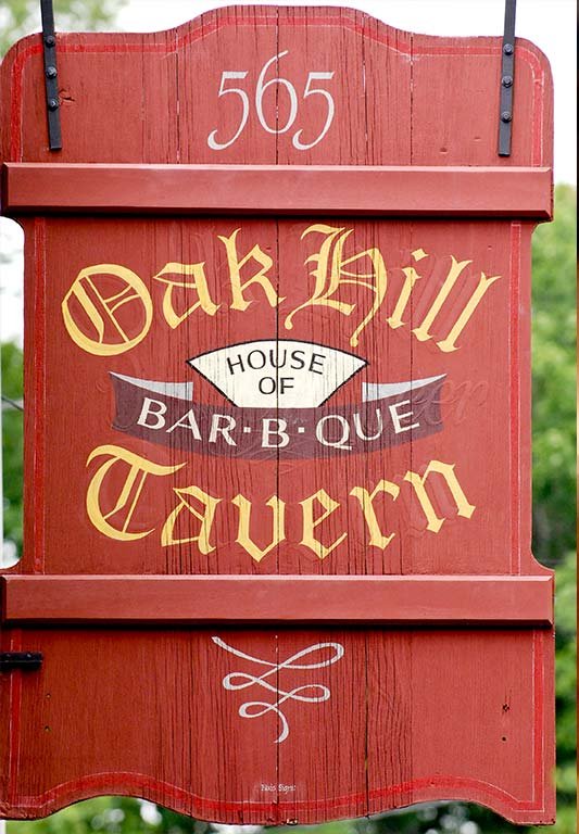 Rhode Island’s Oak Hill Tavern: A Taste of TraditionRhode Island’s Oak Hill Tavern: