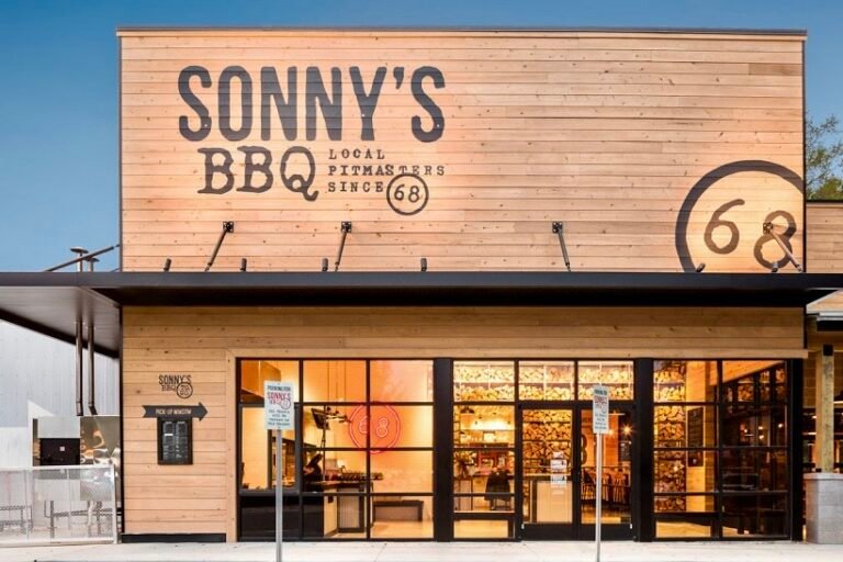 SONNY’S ART OF BBQ: Craftsmanship in Every Bite Since ’68!
